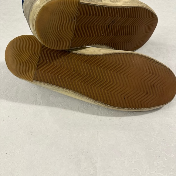 Used Men’s Golden Goose Size 46/13
Super-Star Core
White Ice + Blue
Incl Dustbag - Picture 2 of 8